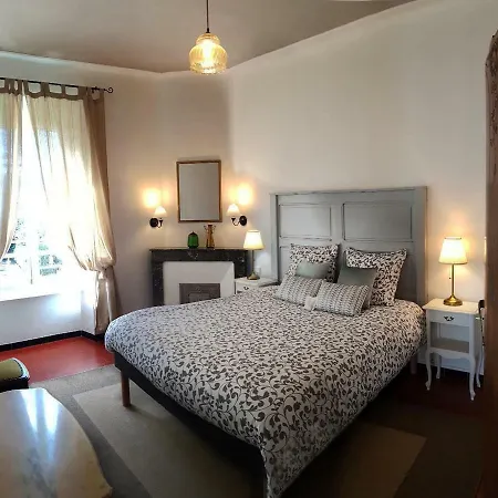 Maison A' Auguste Nyaraló